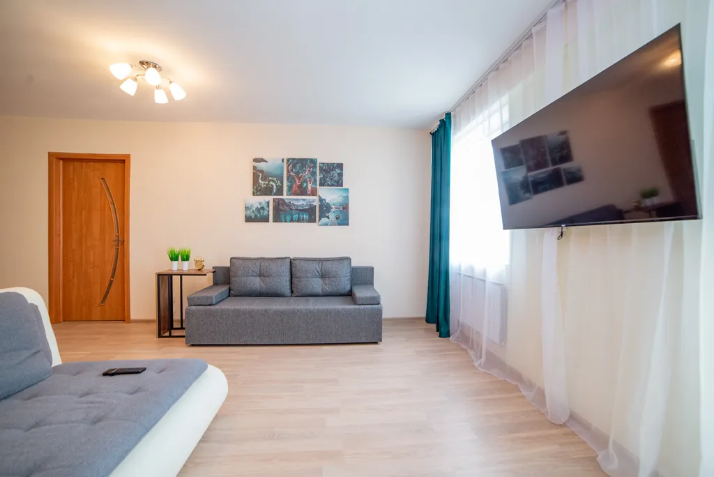 Квартира Квартира Царство леса и красок — Екатеринбург