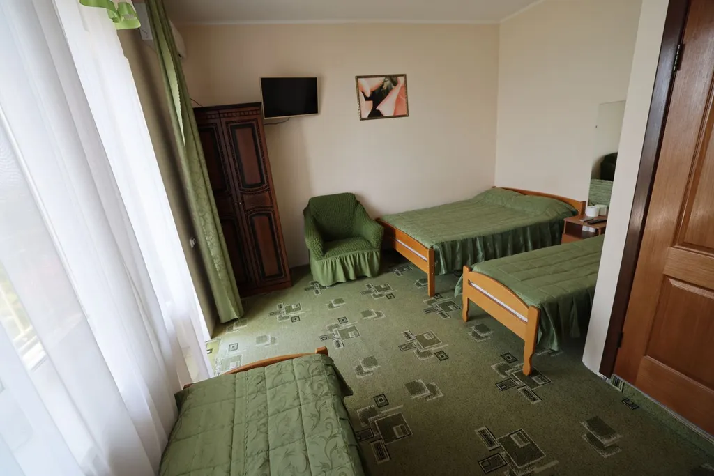 Квартира Квартира Четырехместный номер с доп. местом с балконом и видом на море — Лазаревское