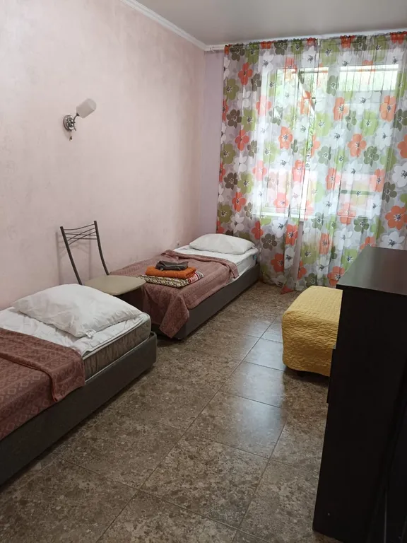 Уютная евротрешка с патио  в 600 метрах от моря