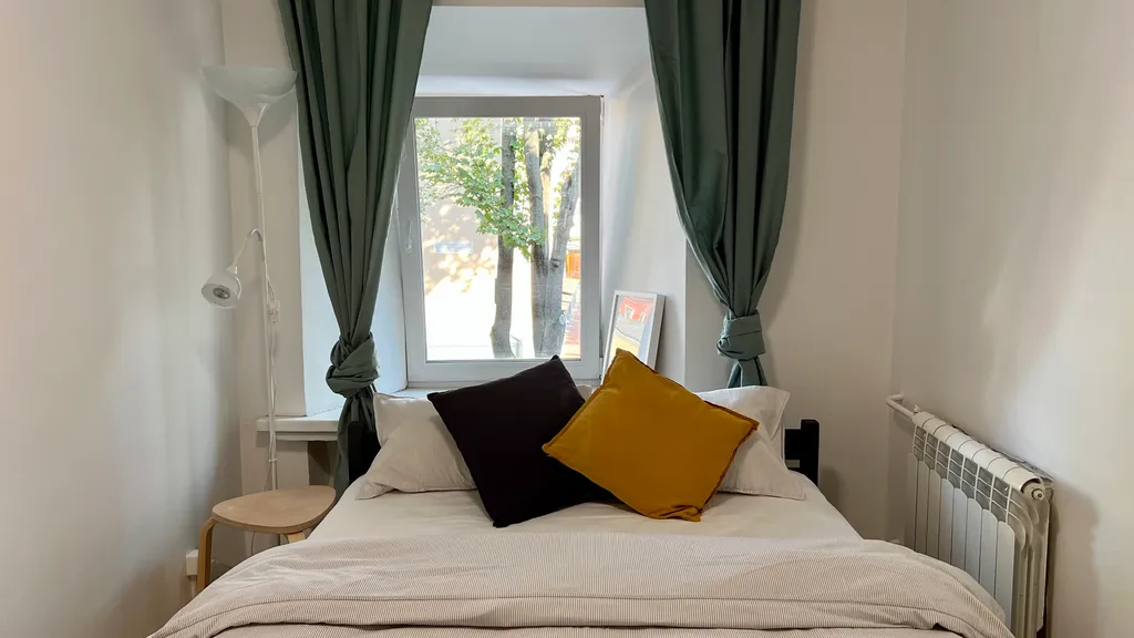 Уютная и светлая комната у Московского Кремля