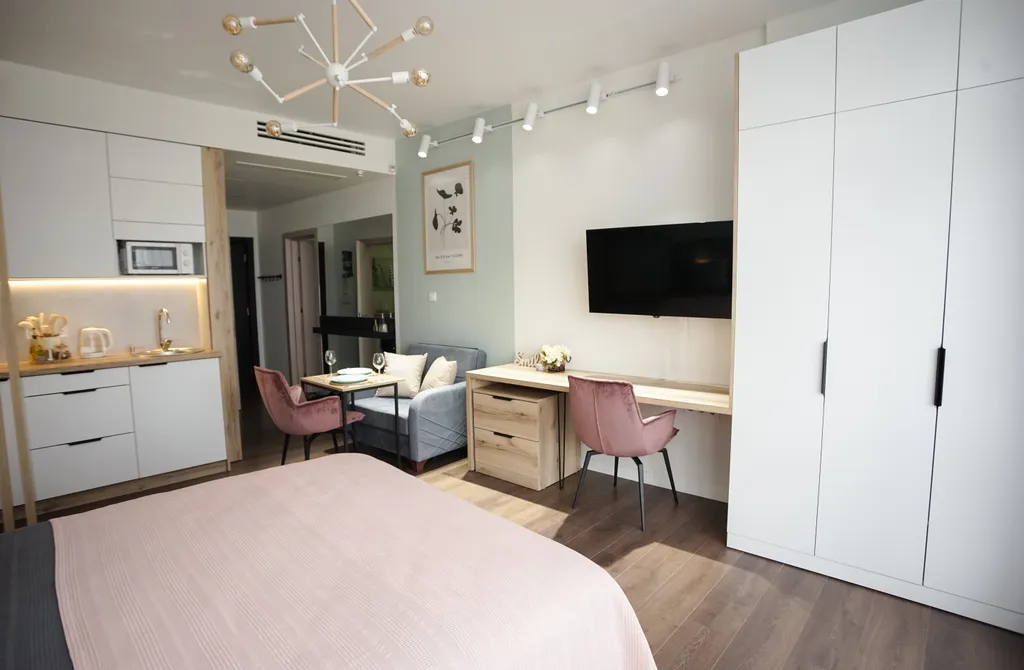 Студия в комплексе White sails с бассейном и видом на море