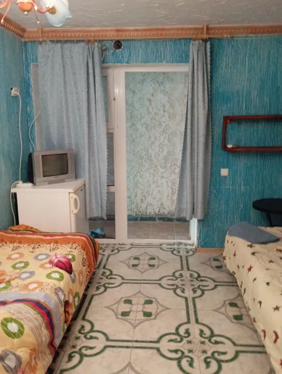 Квартира Номер эконом на двоих без вида — аренда посуточно в Орджоникидзе