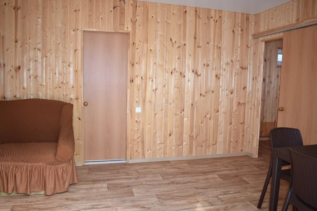 Двухкомнатный 4-х местный номер на берегу Азовского моря