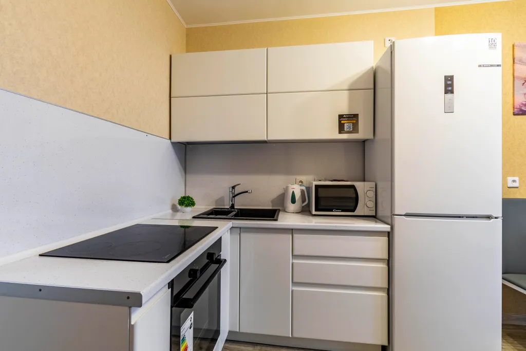 Евродвушка возле м. Геологическая для 6х гостей