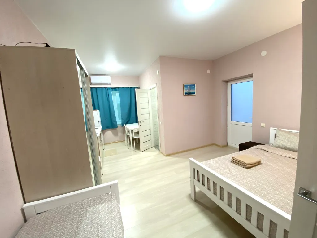 Двухкомнатный апартамент с террасой