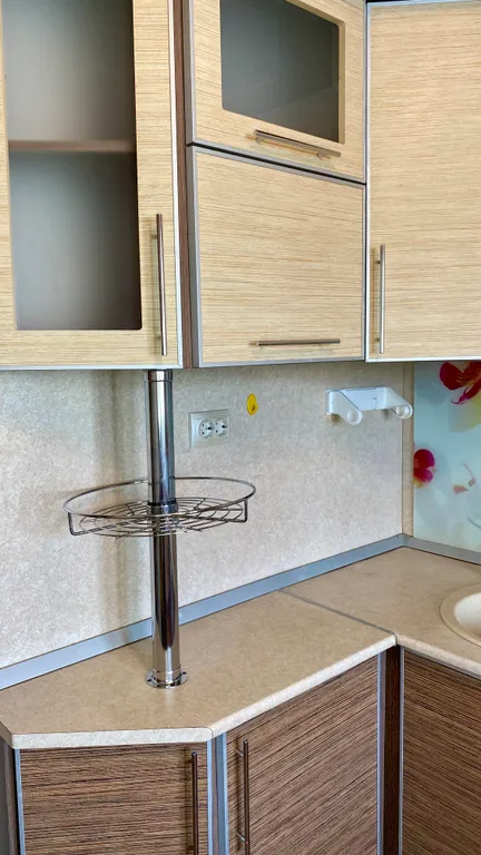 Квартира для хороших людей)