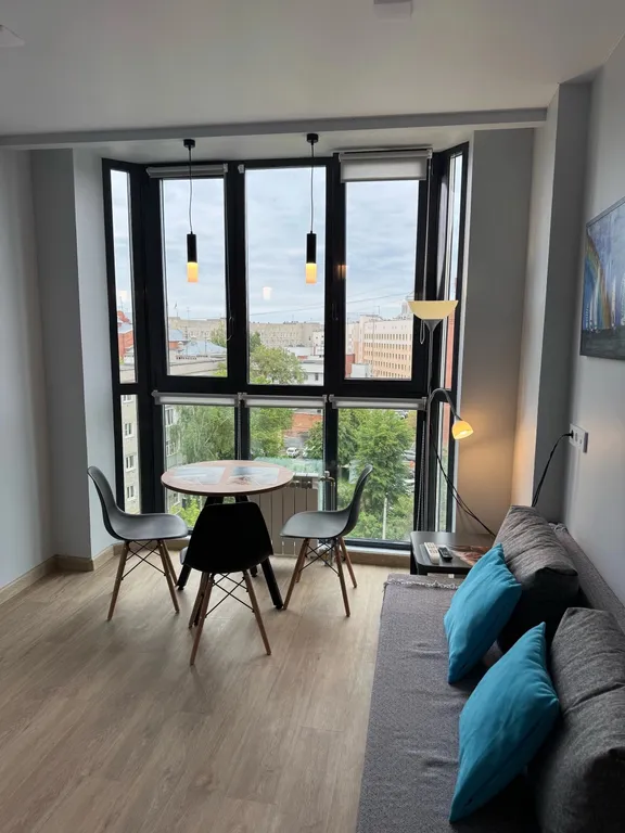 Просторная квартира в ЖК бизнес класса — аренда посуточно в Ульяновск