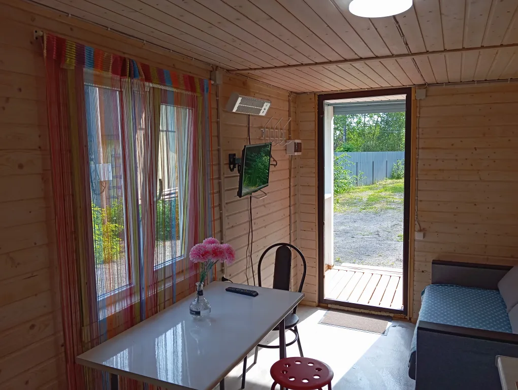 Новый котедж у озера