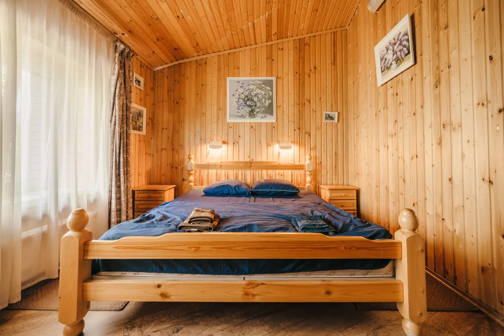 Дом в лесу в русском стиле