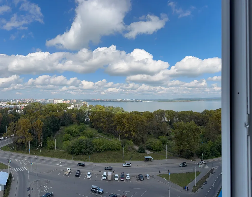Квартира с панорамным видом на Ангару