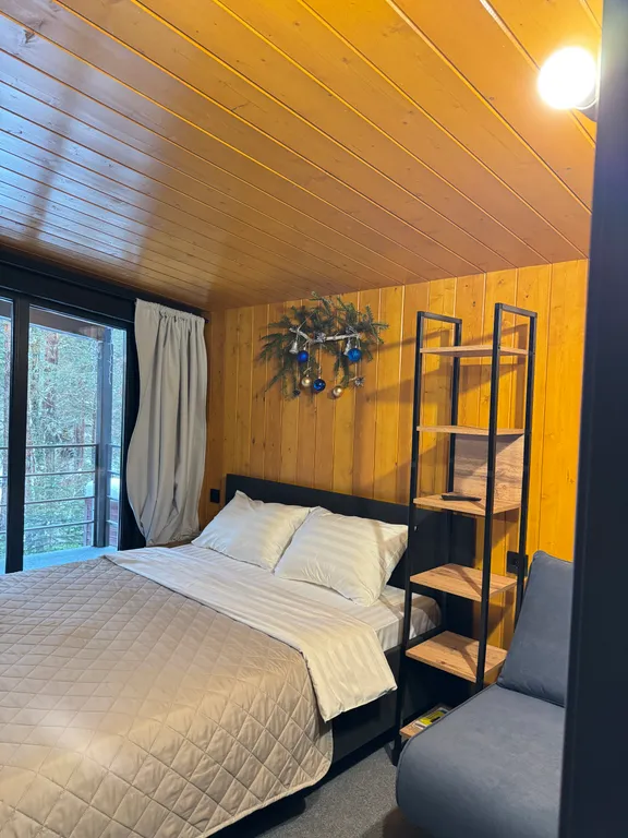 Двухэтажный дом с видом на горы База отдыха ПроЛес