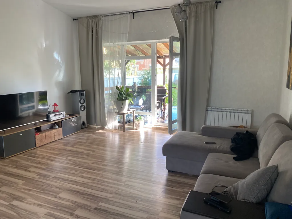 Хороший семейный дом