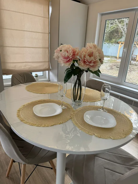 Уютный дом с видом на лес