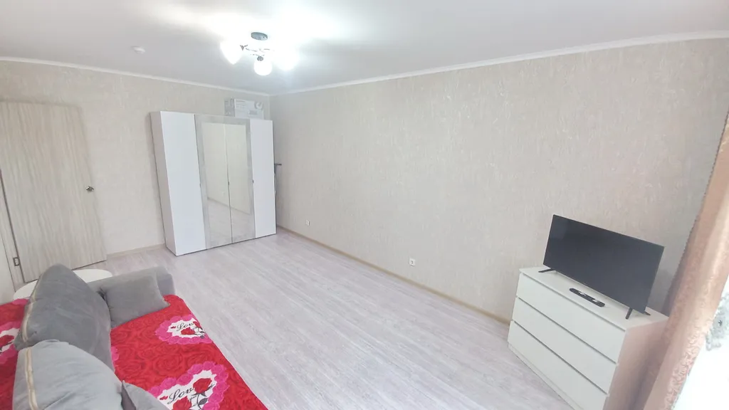 Квартира Просторная 2-комнатная квартира в спальном районе — Анапа