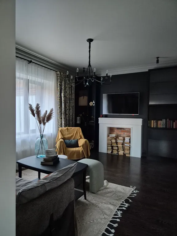 Дом в Кисловодске с авторскими интерьерами на стыке курорта и природы