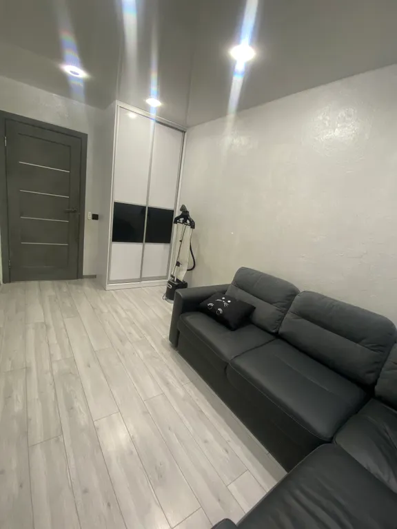 Дизайнерская 2к квартира с джакузи, камином и звездным небом в центре