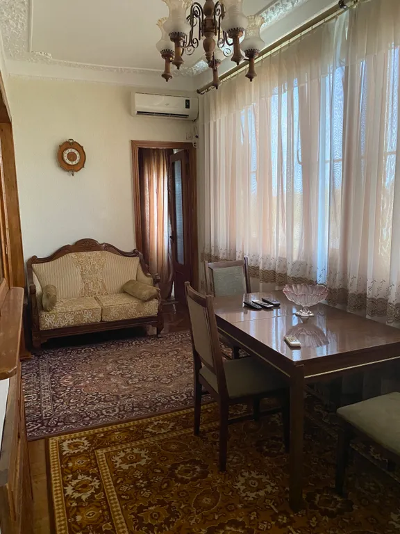 Квартира 3-комнатная Квартира — Сухум