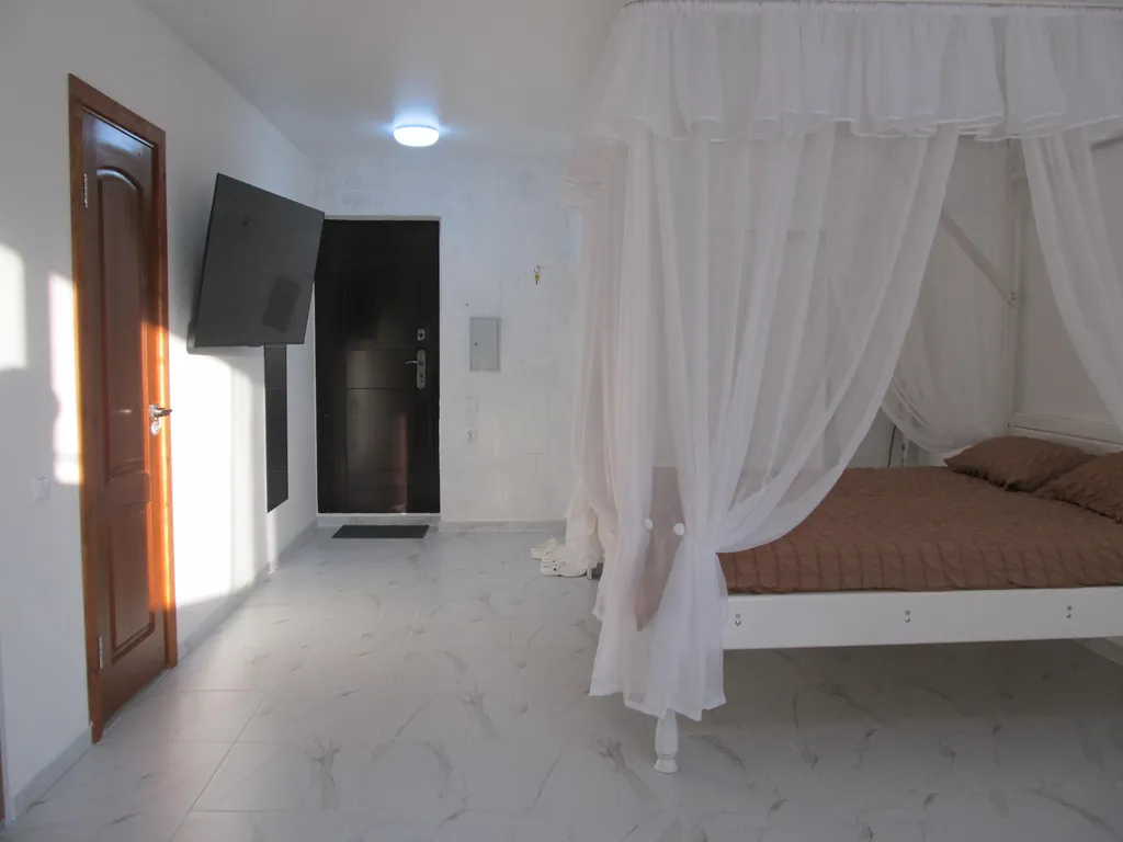 Сутки в гостях