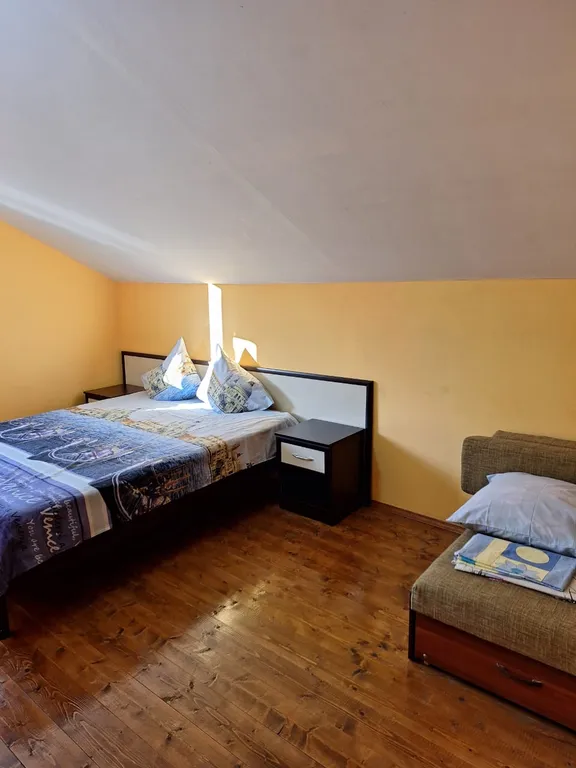 В доме сдаётся уютный этаж