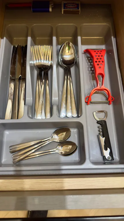 Коттедж Уютный загородный дом у живописного озера, с шикарной новогодней елкой — Санкт-Петербург