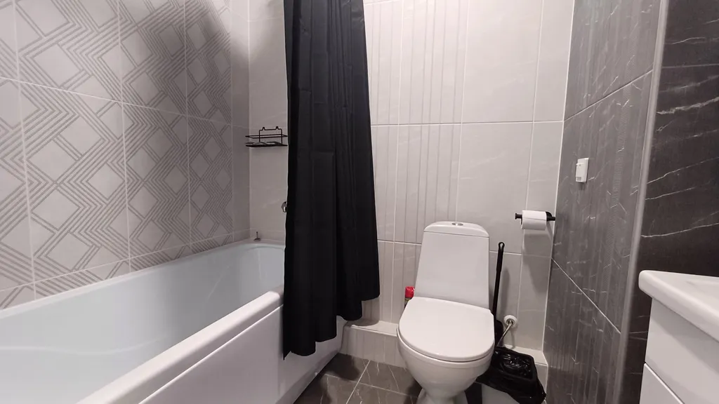 Студия в ЖК с бассейнами