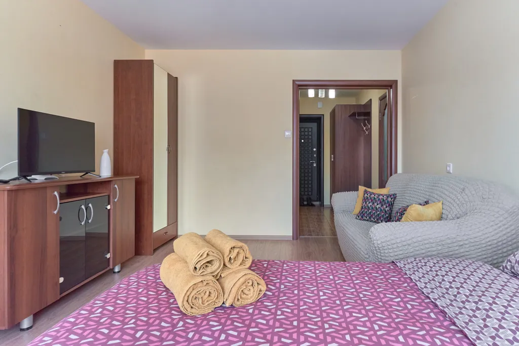 1-ком. кв-ра на Киевской, 70/3, № 2 рядом с НИИ Кардиологии