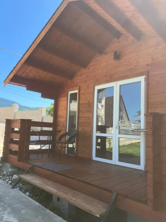 Коттедж Sunshine на берегу — аренда посуточно в Сухум