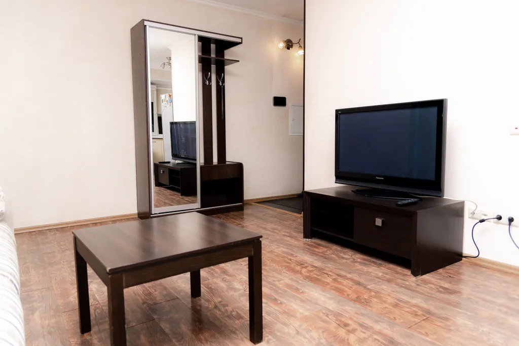 Квартира 3-комнатная квартира в центре города, стадион Локомотив — Красноярск