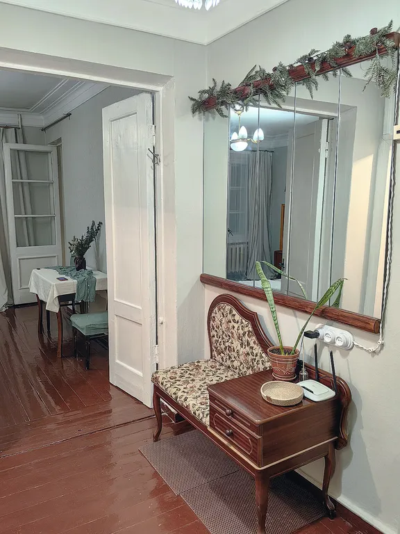 Уникальная двухкомнатная квартира в стиле ретро