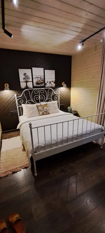 Коттедж Семейный 4-х местный номер — аренда посуточно в Великий Новгород