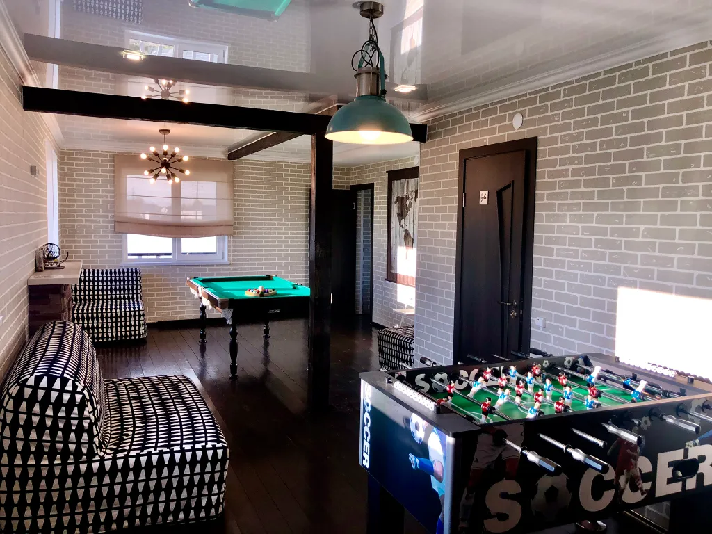 Дом на берегу озера