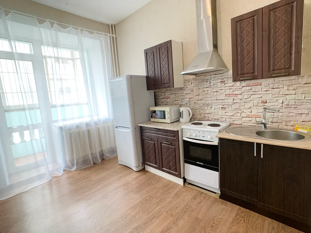 Двухкомнатная квартира напротив отеля Азия