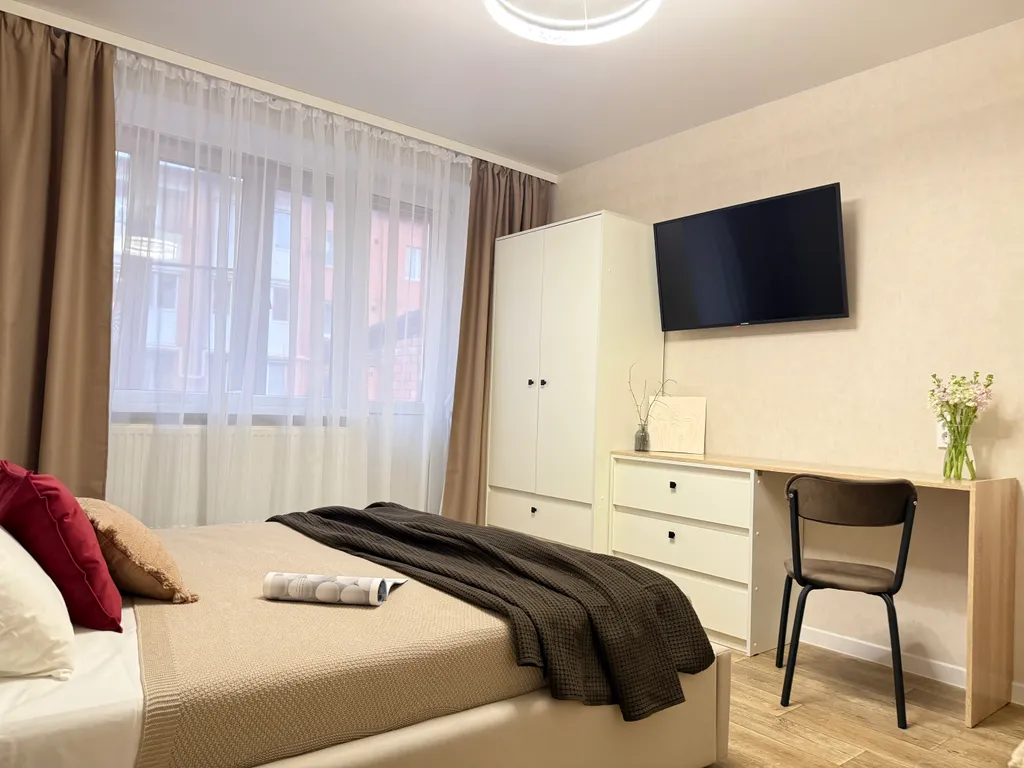 Журавли рядом с М4 и центром города для 4 гостей