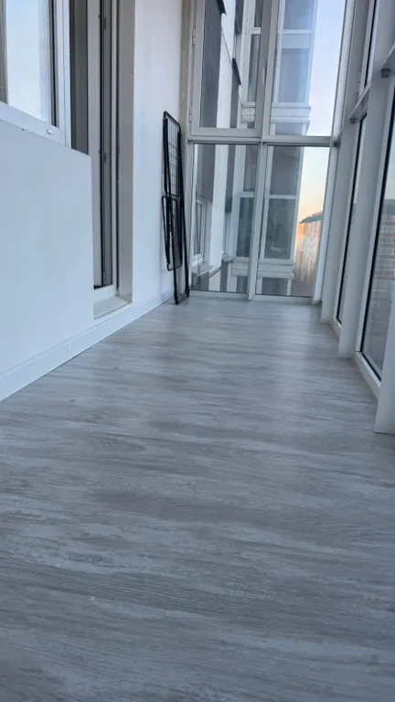 Современная квартира студия в новом доме микрорайона Парковый