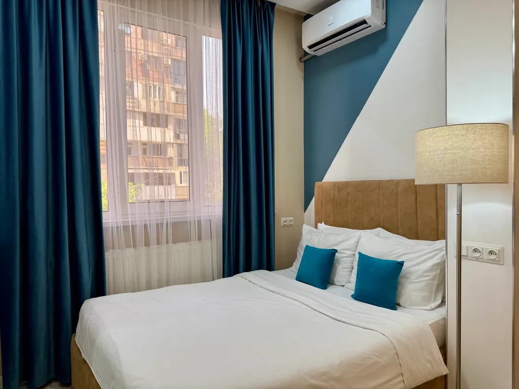 Stylish Apt 2 in City Center