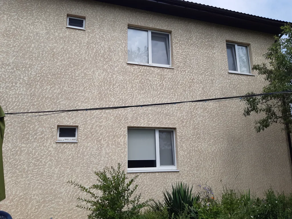 Уютный современный дом около моря