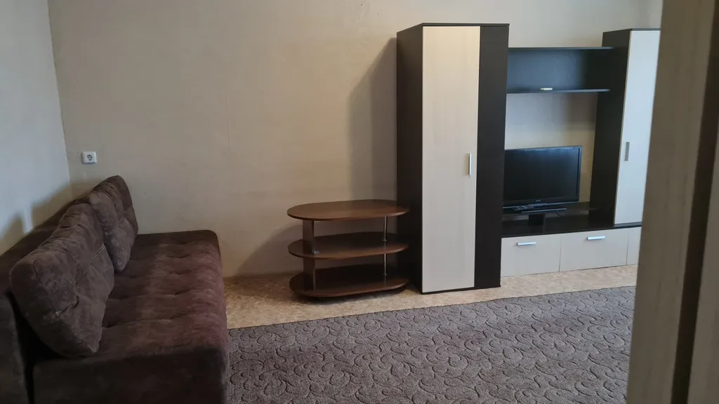 В центре ишима! Просторная 3-комн. Для командировок и семьи