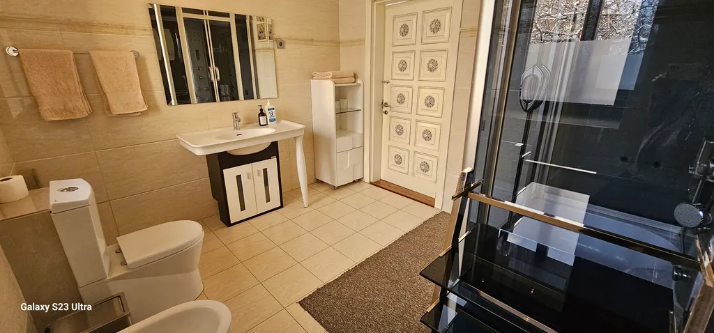 7-комнатный Дом