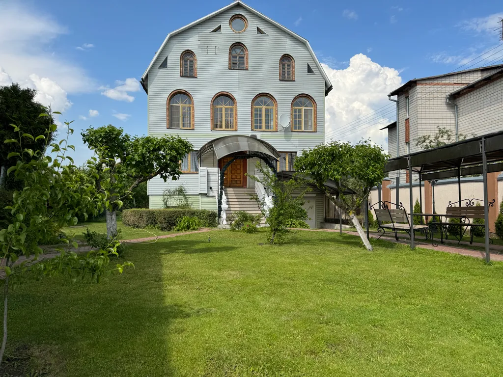 Коттедж Большой, уютный дом с бильярдом в городе Гомеля. Отличное место. — аренда посуточно в Гомель