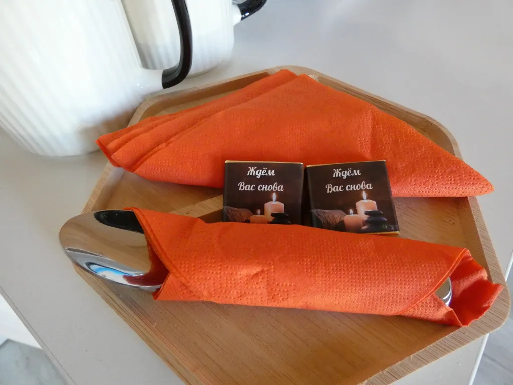 Уютный четырёхместный Домик с двуспальной кроватью