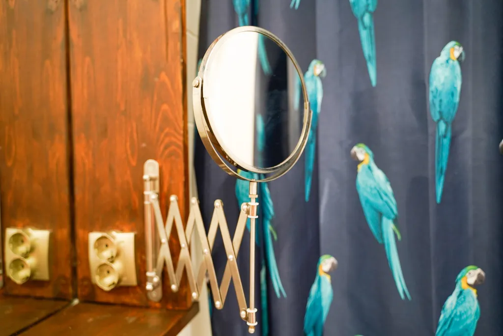 Апартаменты с видом на реку Волхов