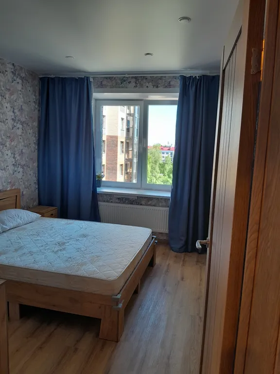 ЖК " Ривер парк " Набережная- Урицкого . Евродвухкомнатная квартира