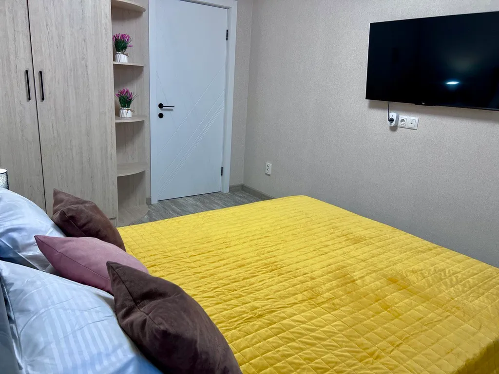 Новый 2-комнатный апартамент у парка Победы