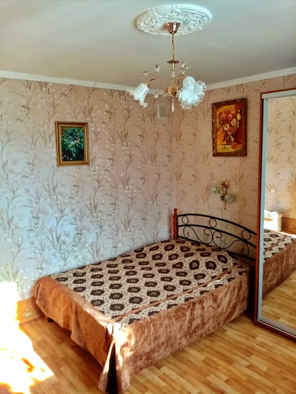 Коттедж 3-х комнатный дом в центре — Феодосия