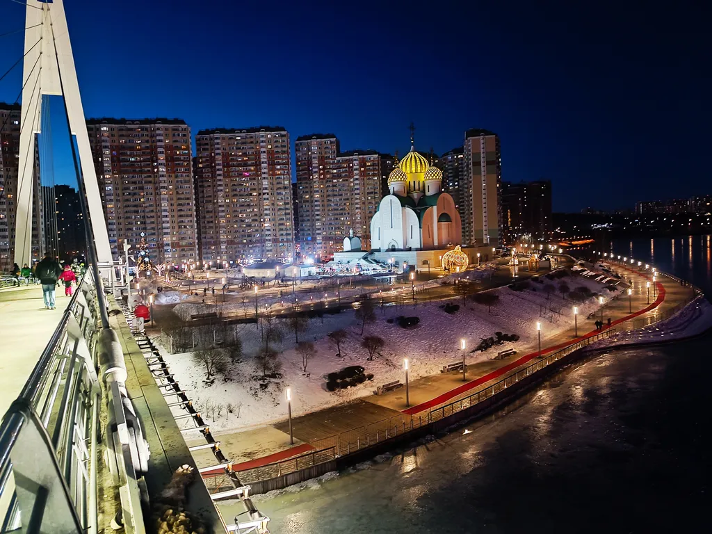 Просторная квартира у ТЦ Ирбис