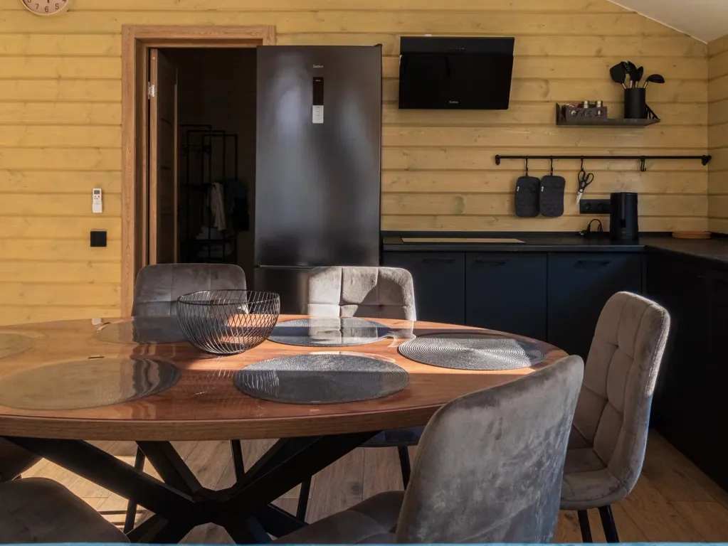 Коттедж Гостевой дом на 8 гостей на берегу Красного озера — Коробицыно