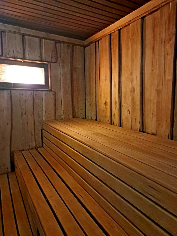 Дом Благодать в черте города с камином и баней на дровах