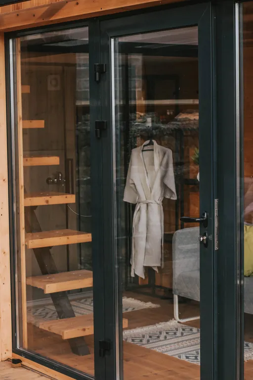 Загородный комплекс с бассейном, баней на дровах и горячим чаном