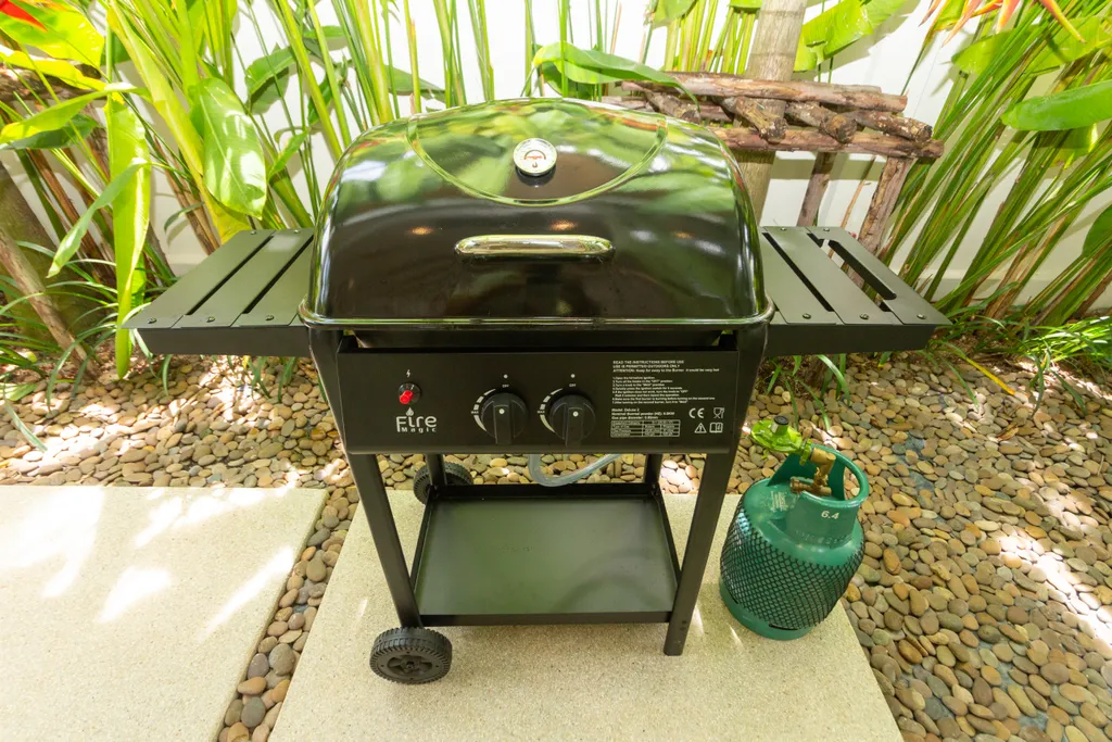 Светлая вилла с 3 спальнями и бассейном Бангтао, Лаян, Лагуна