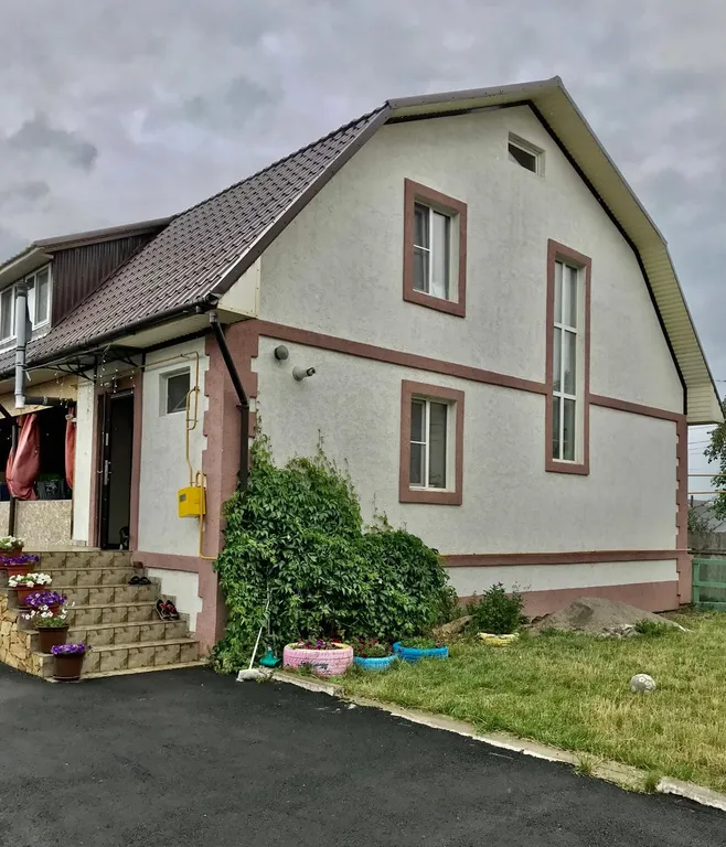 Коттедж Благоустроенный дом в центре города — аренда посуточно в Сибай